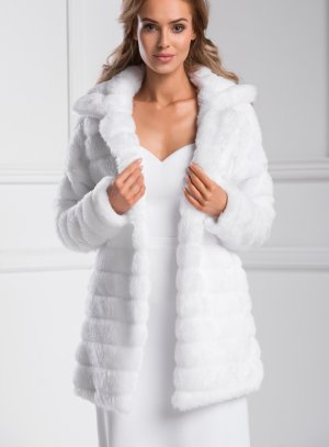 manteau blanc mariage hiver