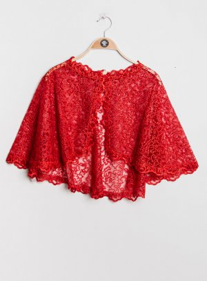 cape dentelle rougepour mariage