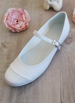 Chaussures babies blanches enfants Little Mary
