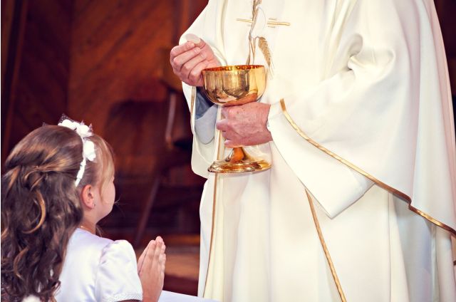 Pourquoi faire sa première communion?